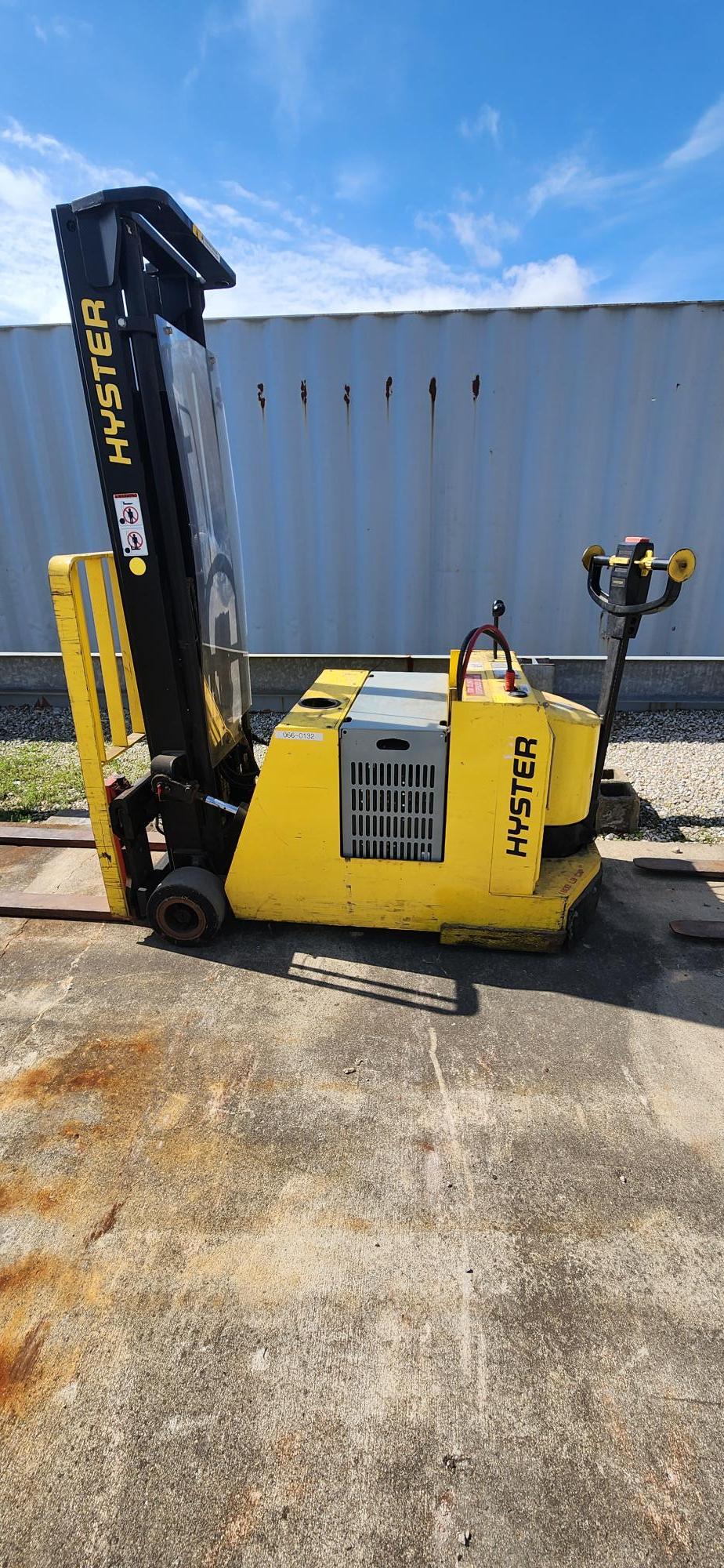 Hyster W20XTC Walkie Stacker 